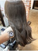 大人ボブレイヤーカットアッシュカラーダブルカラーおしゃれ女子