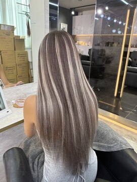 ラピス 千葉(Lapis) アッシュグレー×エクステ