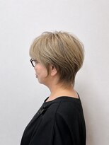 テルミークリニカルデザイン 千里中央店 ショートウルフ50代60代ショート襟足長め