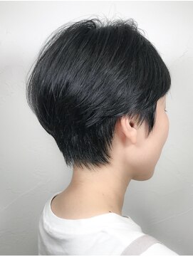 ウィロー(WILLOW) 【WILLOW】乾かすだけで決まる黒髪ショート(井下貴史)