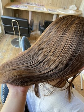 ビニッキ(BINIKKI) ツヤサラヘア