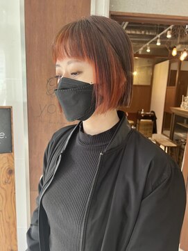 ヨーク(yoke.) オレンジのフェイスフレーミングカラー