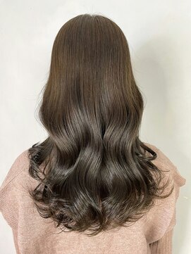 アイティー バイ アルバム 中野店(IT by ALBUM) オリーブベージュ_外ハネボブセクションカラー_ba367421