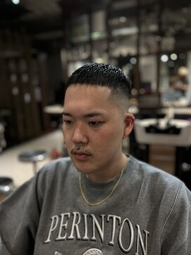 リバレッジ 広尾(Leverage) 大人クロップフェード