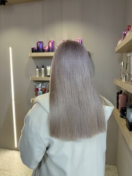 天神美容室 [天神/ブリーチ/ダブルカラー/髪質改善/ミルクティー/学割U24]