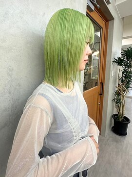 リアン(Lien) ブリーチカラー/ライムグリーン/ミディアム