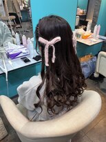 リエラ 新宿(RIERA) ねじりハーフツイン