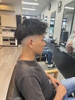 グルーム(GROOM)&nbsp;ツイストパーマ　スキンフェード