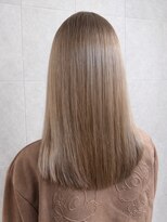 コタ 水戸(COHTA)&nbsp;レイヤーカットミルクティーベージュブリーチなしダブルカラー