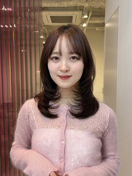 ソト 銀座(soto.) ミディアムレイヤーカット/大人ガーリー/ピンクベージュ/銀座