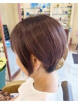 美容室ステラ　坂戸駅前店&nbsp;大人丸みショート＆カシスブラウン