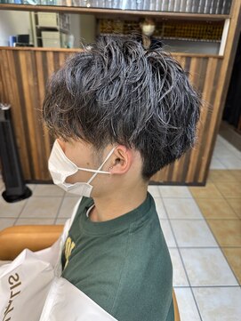 クオリス 上板橋店(QUALIS) 10代20代人気軽めマッシュソフトツイストスパイラルパーマ