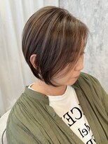 ティダスマイル(tida smile)&nbsp;白髪ぼかしハイライト×グレーベージュ30代40代50代60代