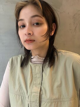 ロニカ 銀座(LOuNICA) 顔周りレイヤー/インナーカラー/ぱつっとカット/ベージュカラー