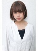 ショートボブ