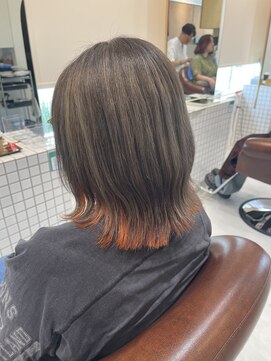 ファスナーグランデ(fustener grande) グレージュ×インナーオレンジ