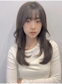 顔周りレイヤー似合わせカット×酸性ストレートフェミニンロング