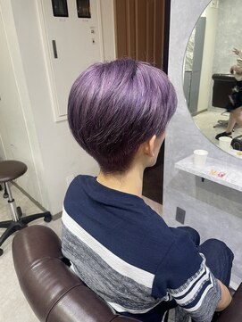 グラッジ 池袋(GLADGE) ラベンダーカラー