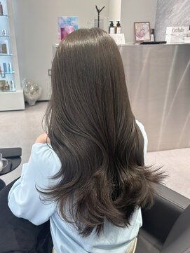 アルドーレフィエロ シンサイバシ(Ardore fiero shinsaibashi) オリーブアッシュ/ブリーチなし【小山田繭】