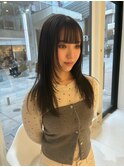 レイヤーカット　オリーブカラー