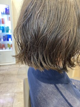 ファースト 長町店(first) 【地毛を活かす!】パーマ風のクセを活かした切りっぱなしボブ