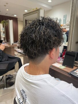 アッシュ 鶴ヶ峰2号店(Ash) ツイスパ×ハイライトカラー