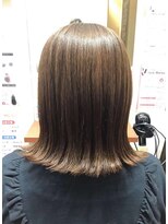 美容室ヒラトヤ 都南店&nbsp;外ハネスタイル似合わせカットひし形シルエットボブレイヤー