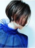 【ショート/前髪長め×クールボブ】tomo