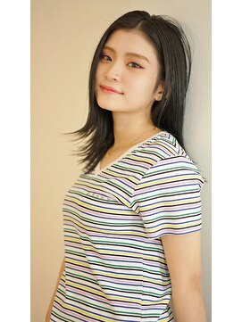 アジュール ヘアデザイン(Aju r hair design) 切りっぱなしミディ☆