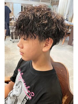 エイミー(Aimee) Aimee 町田　ツイストスパイラルマッシュ