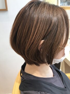 トリッカ 代官山(tricca) グラボブ/白髪ぼかし/髪質改善/酸性ストレート/30代/40代/50代