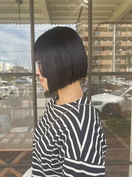 ミラコ(milaco) 切りっぱなしボブ