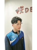 桜デコ プリム店(DECO)&nbsp;クセ毛を活かしたセンターパート