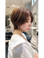 アンダーバーホワイト 泉佐野店(_WHITE)&nbsp;☆大人ショートボブ×小顔カット