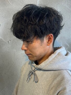 ニアウ 伊勢崎連取店(Niau) 波巻きスパイラルパーマツイストスパイラルパーマシャドウパーマ