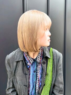 ヴィーナス 山手店(Ve-nus) ミニボブ/切りっぱなしボブハイトーン