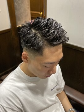 ビヨンドザバーバー 品川 青物横丁(BEYOND THE BARBER) BEYOND