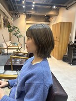 トット(tot.)&nbsp;レイヤーボブ×オリーブベージュ