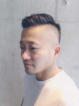 オッソ(OSSO) フェザーマッシュワイルドツーブロック