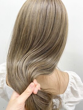 ダブルエヌ(DOUBLE.N) 【DOUBLE.N新小岩】くすみミルクティーベージュ