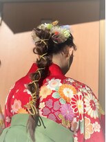 エリカ 美容室&nbsp;【最新全部乗せはこれだ！】組紐・水引・金箔てんこ盛り