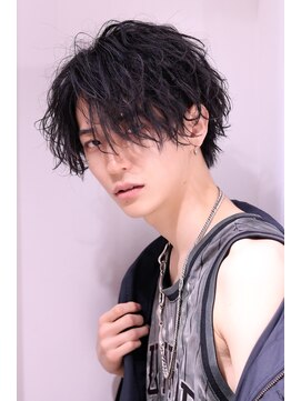 ネイビー(NAVY) ミディアム センターパート ルーズツイストスパイラル 黒髪