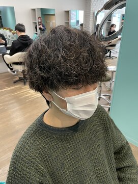 リーホリエ(Lee Horie) 波巻きパーマ