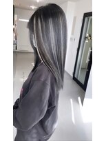 キング 梅田(K!ng)&nbsp;【梅田】ハイライトカラーホワイトハイライトコントラストカラー