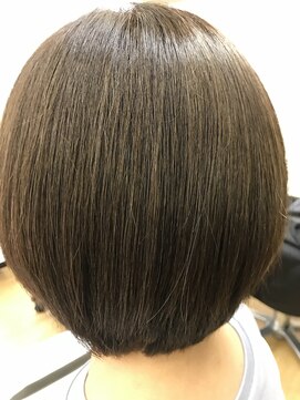 クララ 札幌琴似店(CLALA S.Kotoni) 伸ばしかけボブ