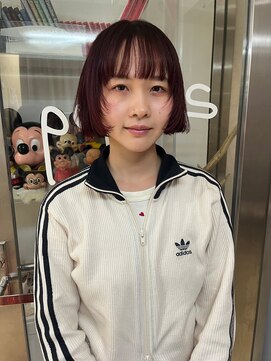 ポピンズ(poppins) ふんわりリップラインボブ