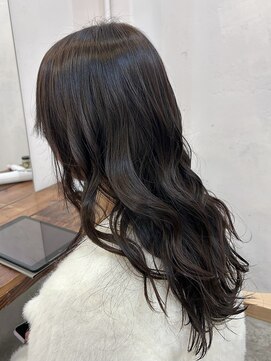 ファルベ(Farbe) 簡単で綺麗に見えるワンカールレイヤーカットブラウン