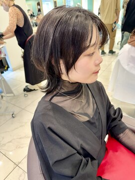 アッシュ 下北沢店(Ash) 黒髪でもオシャレなウルフレイヤー