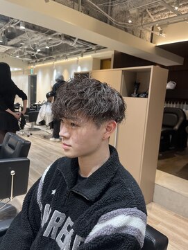 ルースト 渋谷店(ROOST) スペインカール