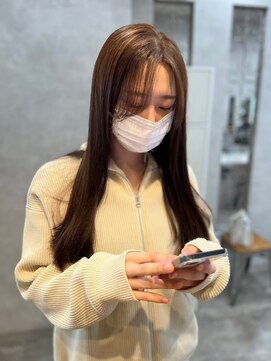 エル(L by truecreation) 韓国/髪質改善/ブリーチ/ダブルカラー/カラー/学割U24/春日部